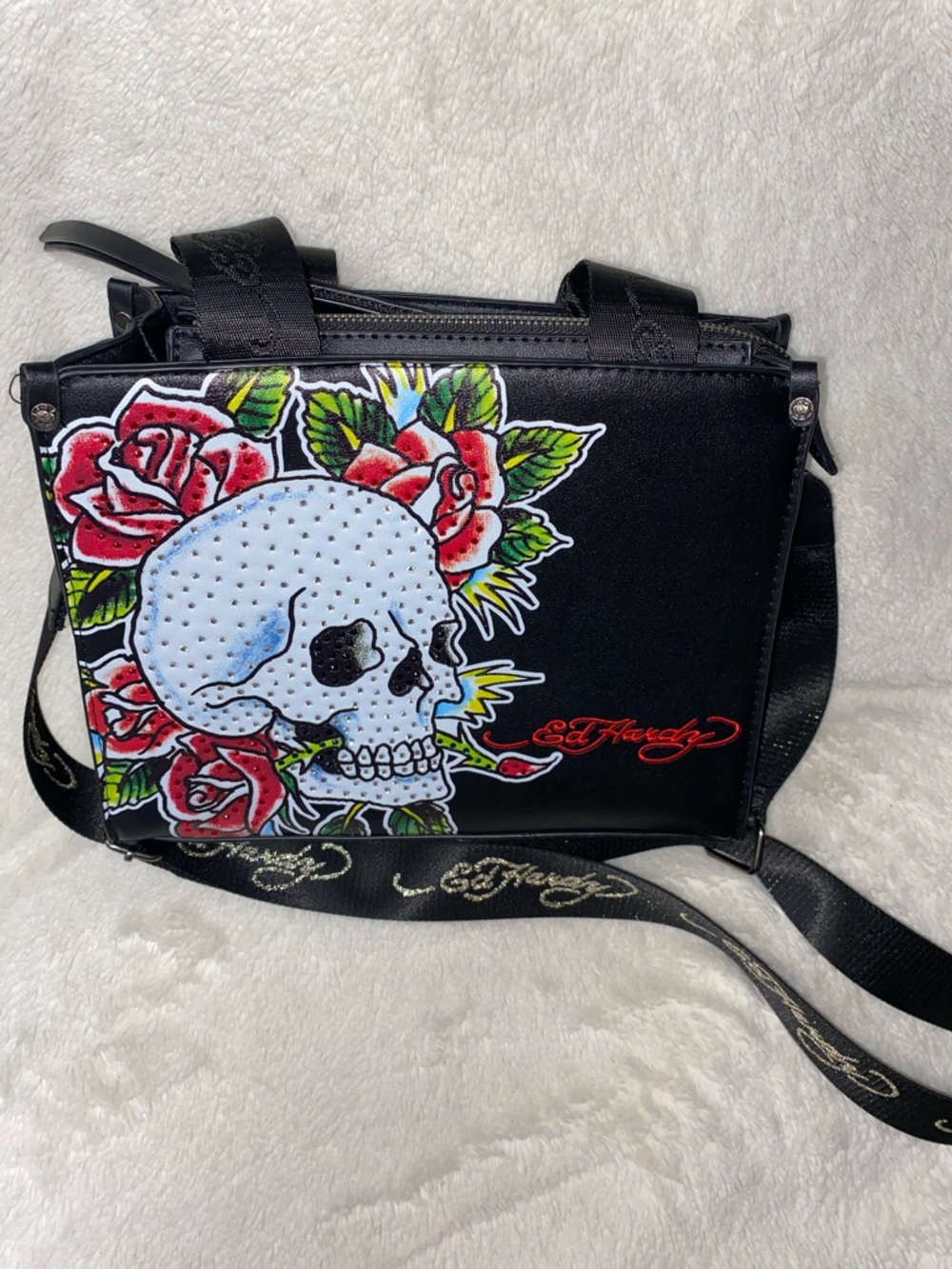Ed Hardy Black Crossbody Bag with White Skull & Red Roses - Picture 3 of 4